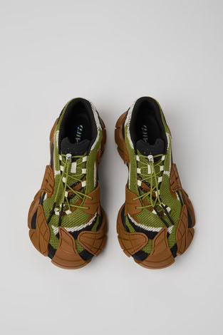 MEN'S TORMENTA MESH SNEAKERS IN BROWN 