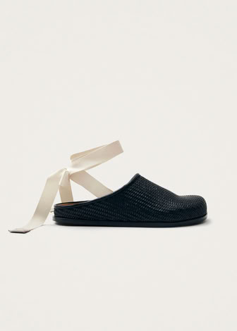 OLIVER MULES IN BLACK