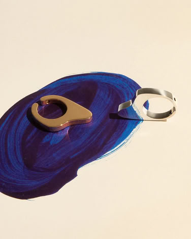 PEBBLE 01 EAR CUFF/RING  YELLOW GOLD