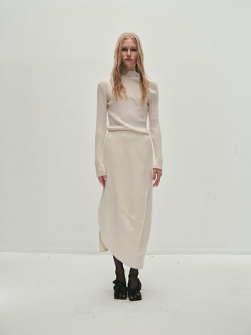 RHEA BOLD SKIRT IN IVORY