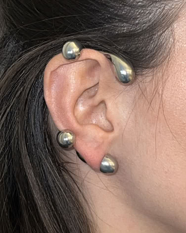 SERTI EARRINGS IN SILVER