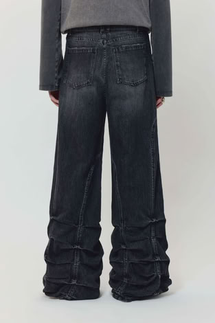 AVAVAV SMOCK DETAILED JEANS IN WASHED BLACK