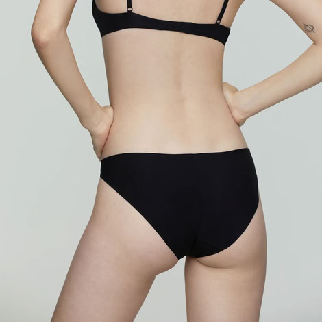 MINIMALIST BRIEFS BLACK