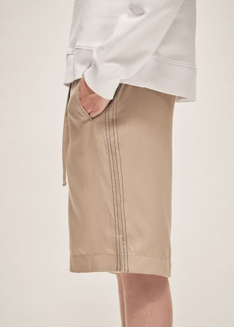 WIDE LEG DRAWSTRING TENCEL SHORTS LIGHT KHAKI