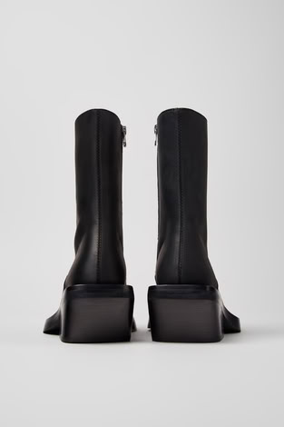 WOMEN'S QUETAL BOOTS IN BLACK