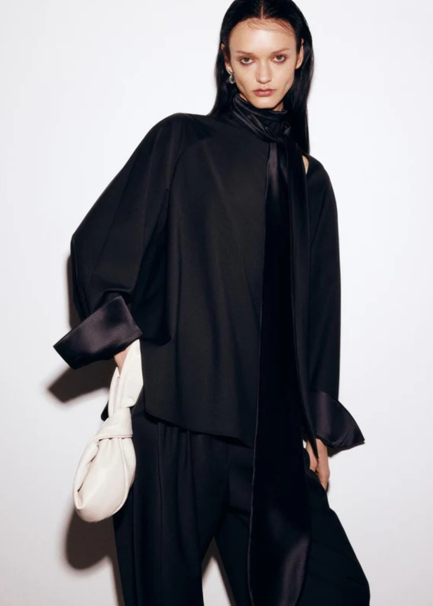 BLACK WOOLEN BLOUSE WITH SILK SCARF 