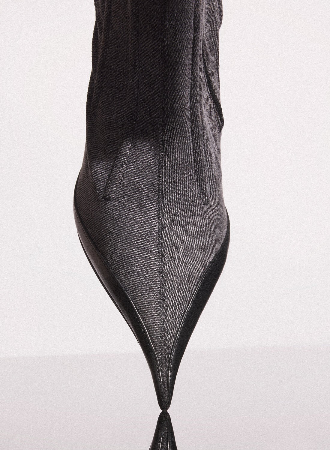 KITTEN ANKLE BOOT DENIM CALFSKIN BLACK