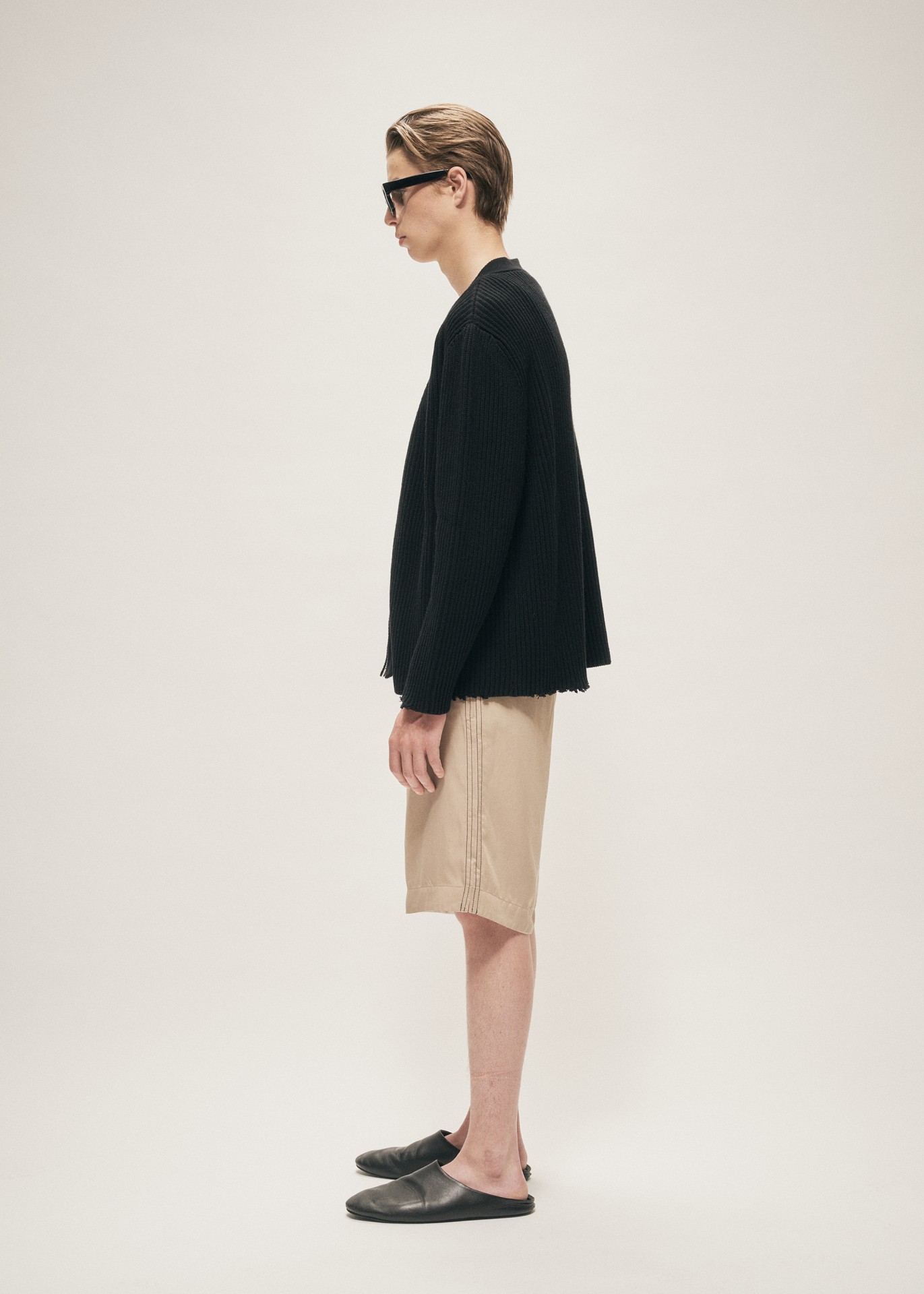 DISTRESSED KNIT ZIP CARDIGAN  BLACK