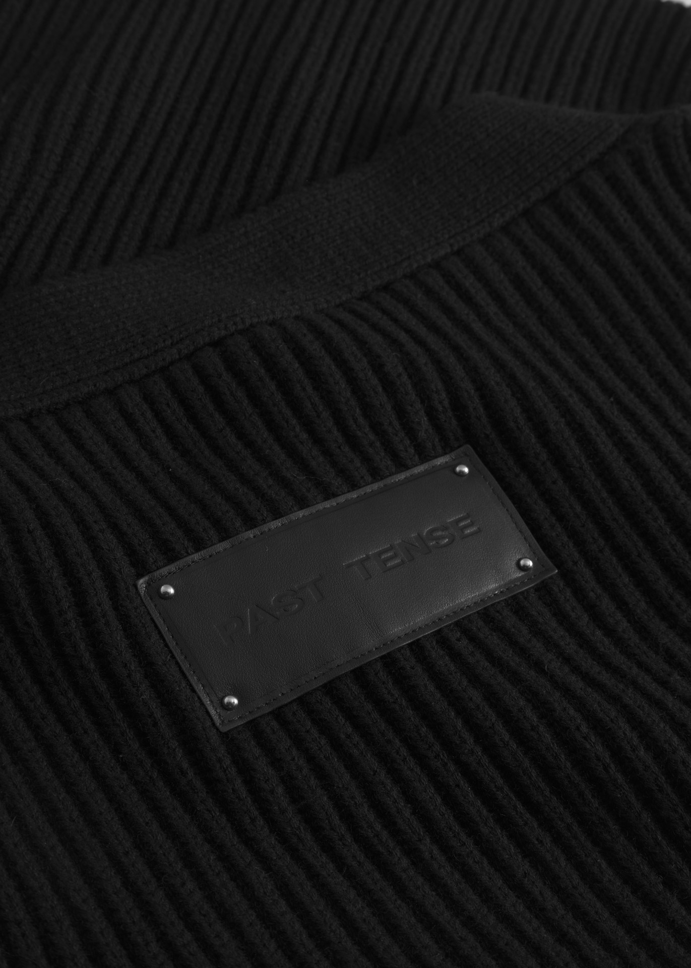 DISTRESSED KNIT ZIP CARDIGAN  BLACK