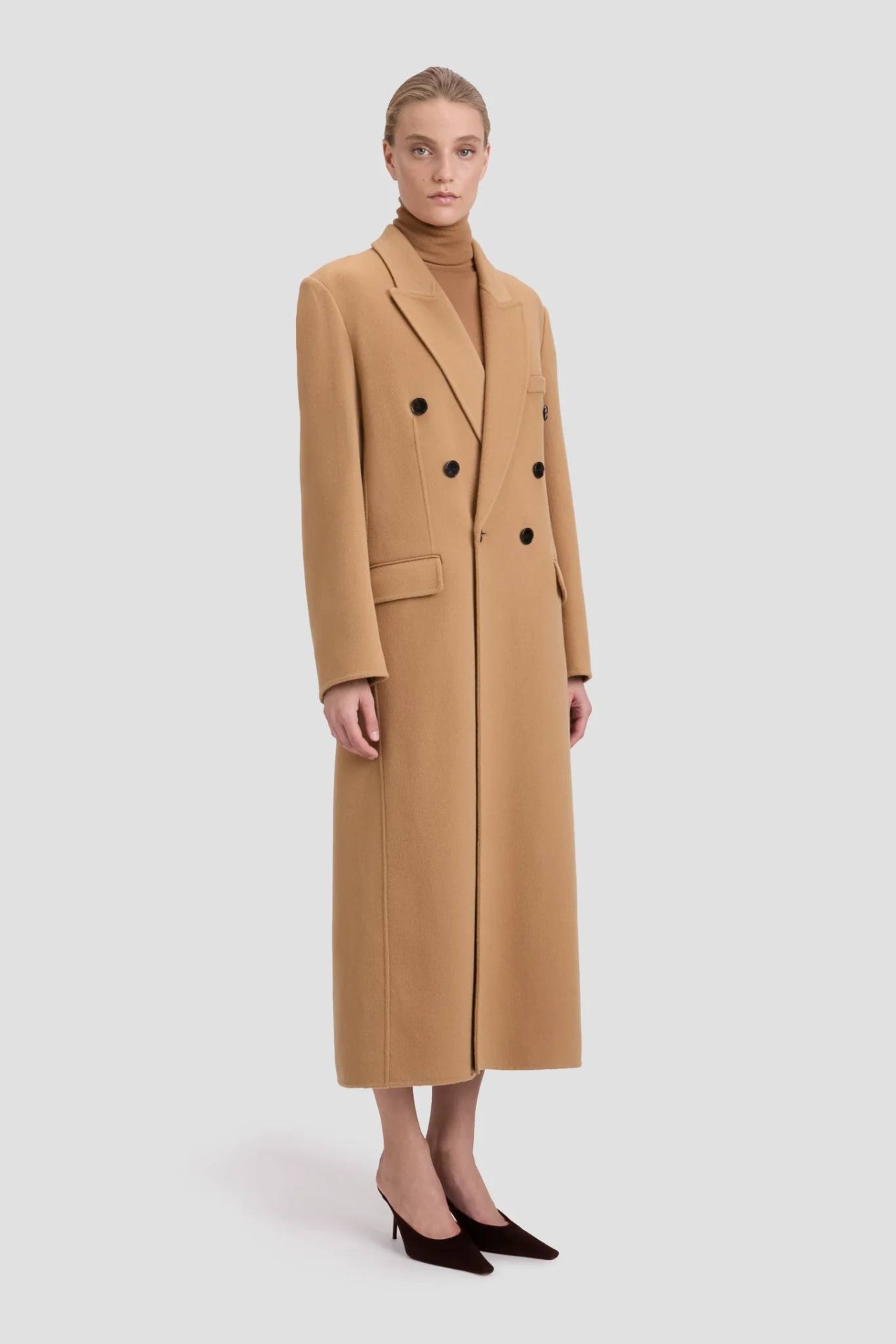 DOUBLE FACED OVERCOAT IN CAMEL 