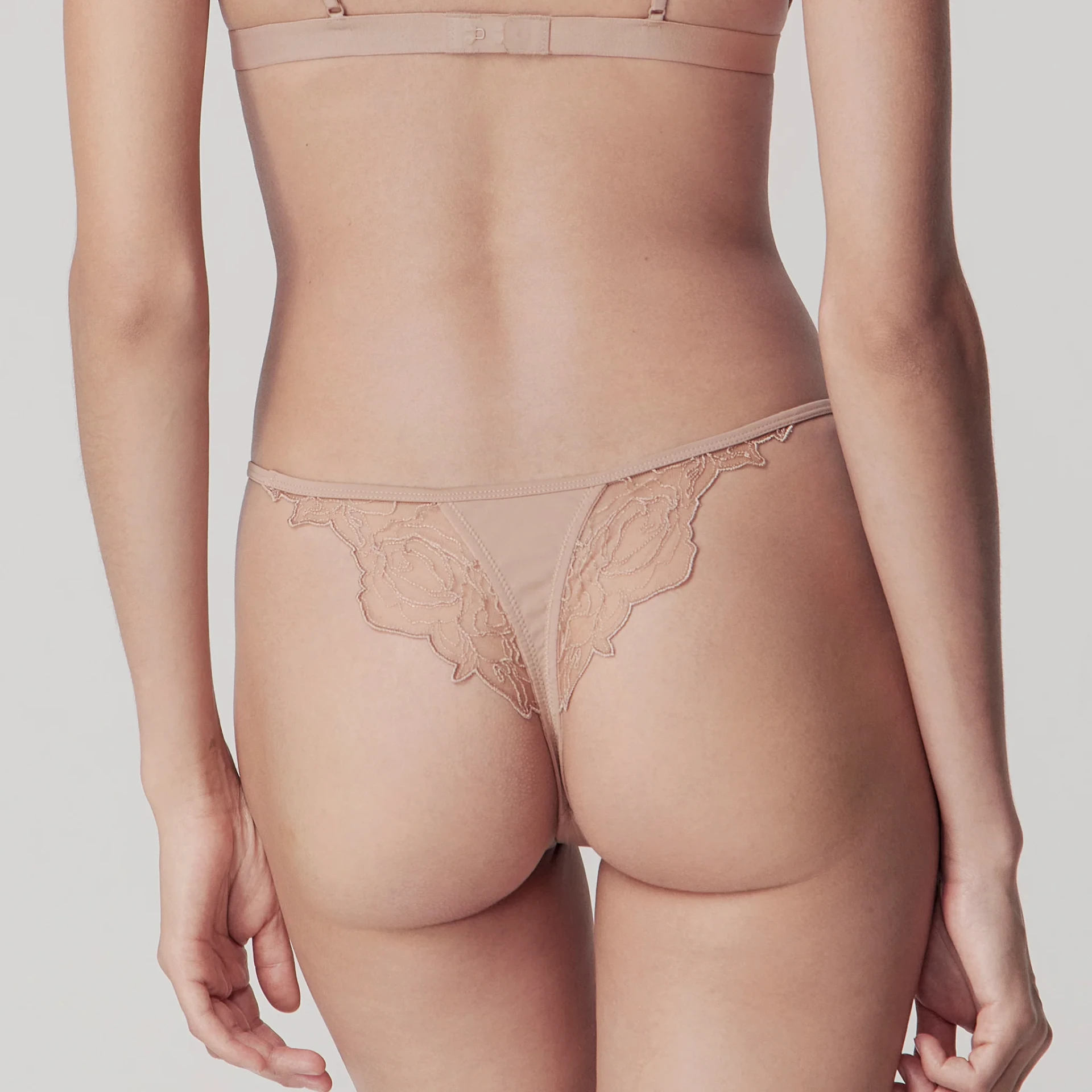 EMBROIDERY LOW-RISE THONG IN SKIN-PINK