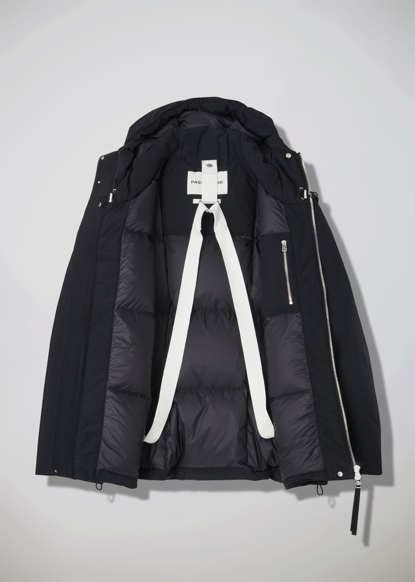 HYBRID PUFFER JACKET IN BLACK