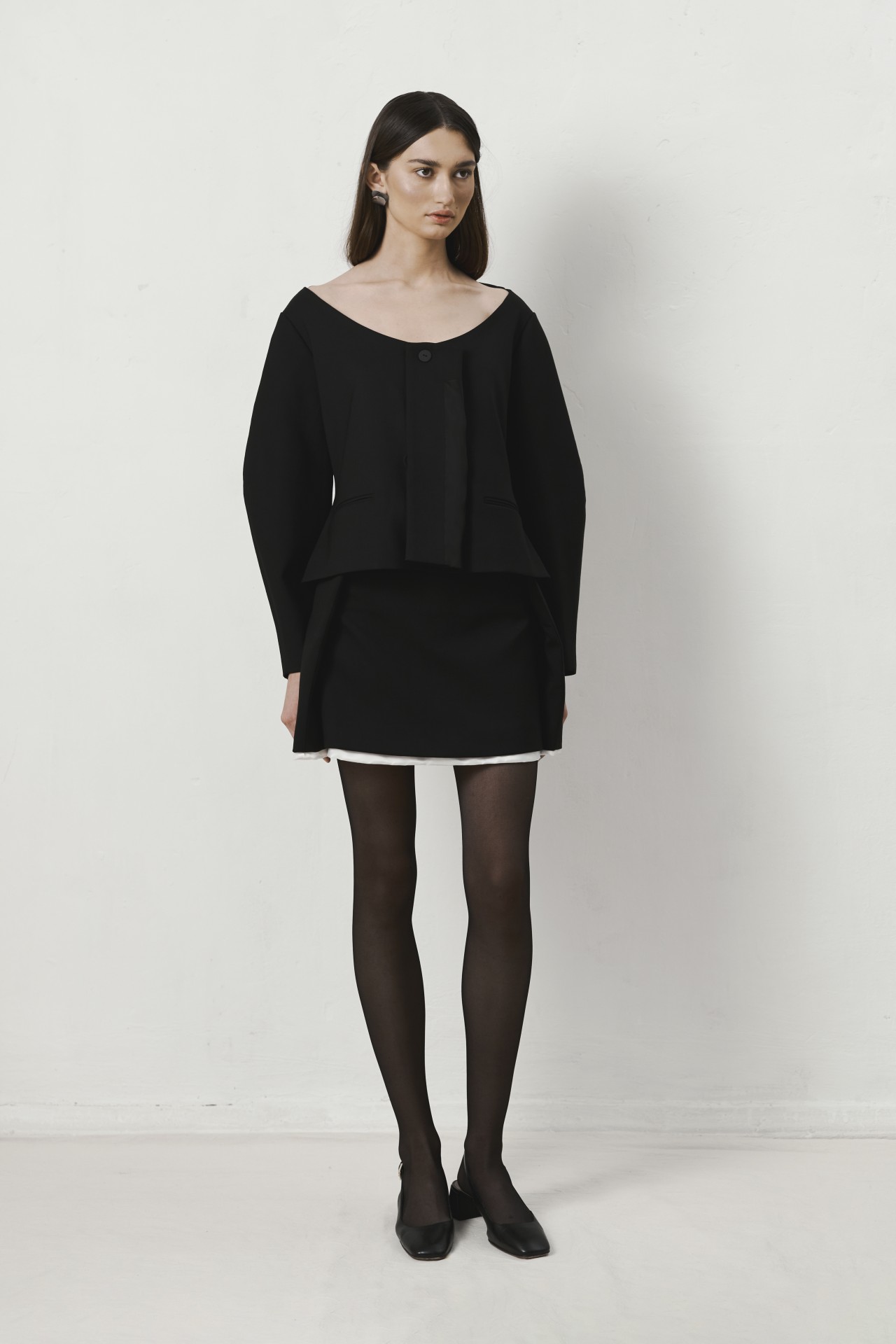 'INGLE' JACKET IN BLACK 