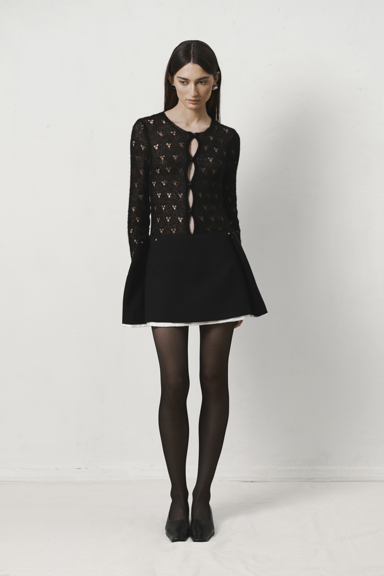 'INGLE" SKIRT IN BLACK