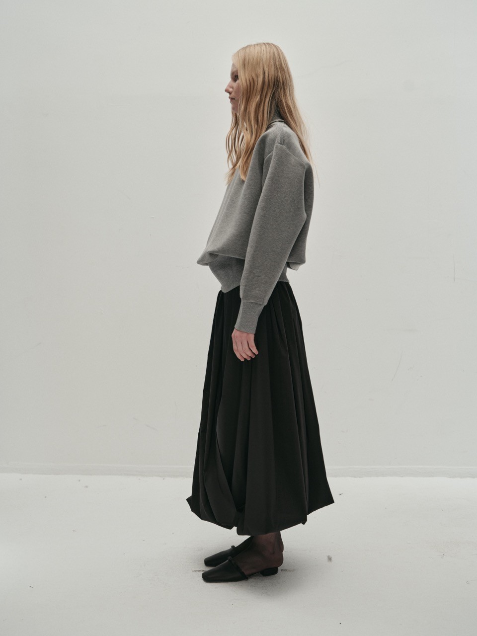 JULIET BALOON SKIRT IN BLACK