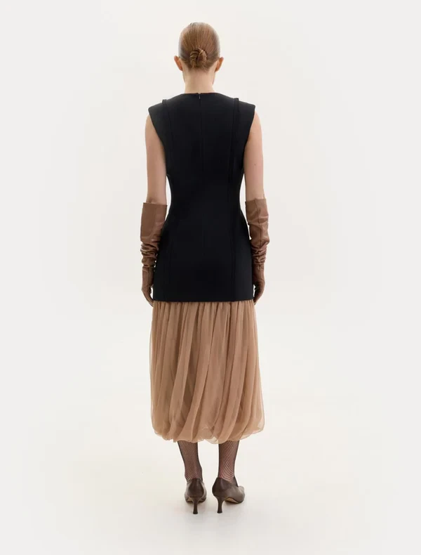 MIDI DRESS WITH A CHIFFON SKIRT IN BLACK/BEIGE