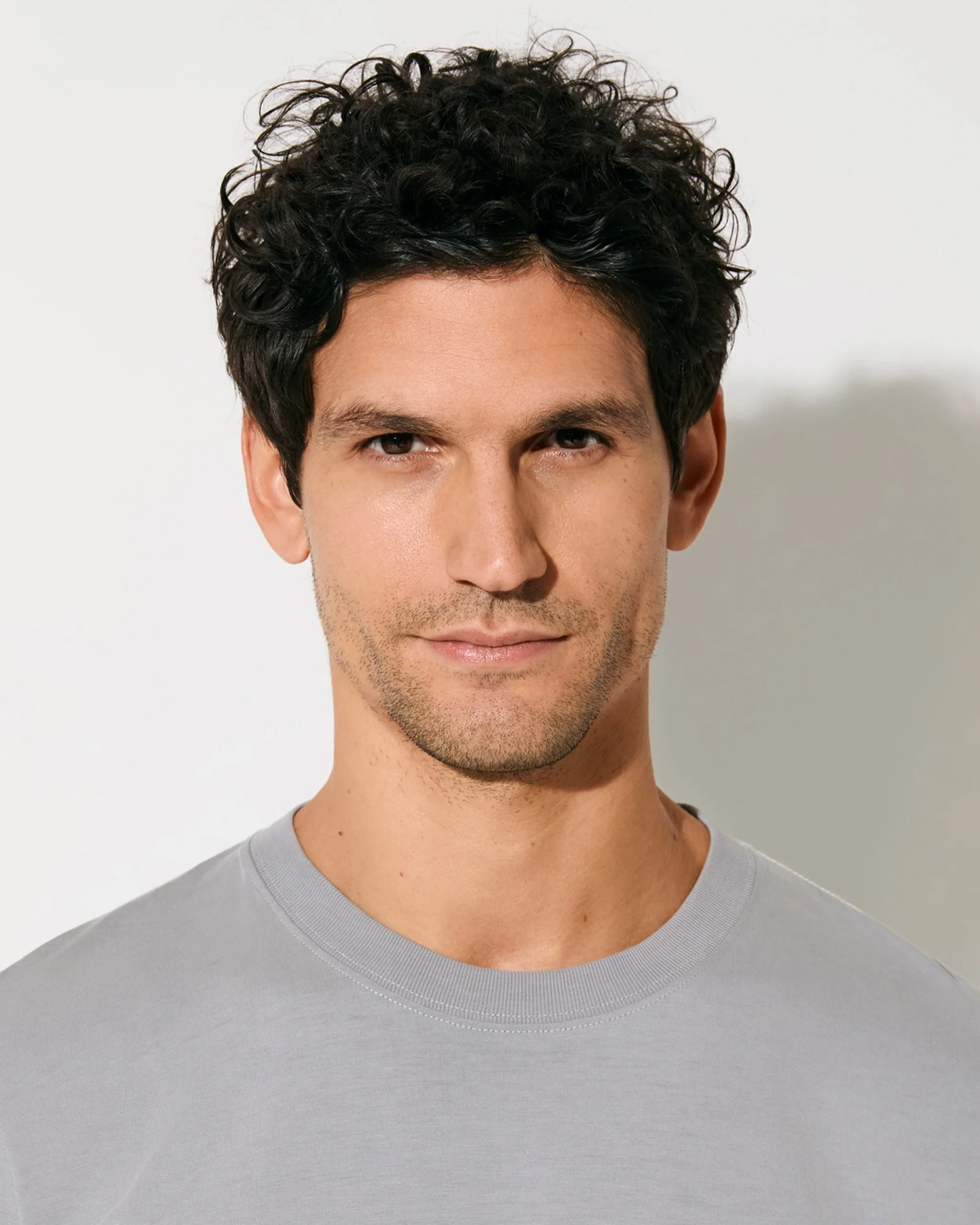 M - MIDWEIGHT T-SHIRT  CEMENT