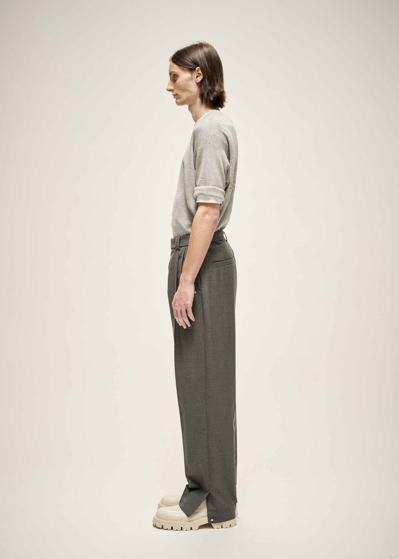 MILANO KNIT CREWNECK T-SHIRT IN GREY MELANGE