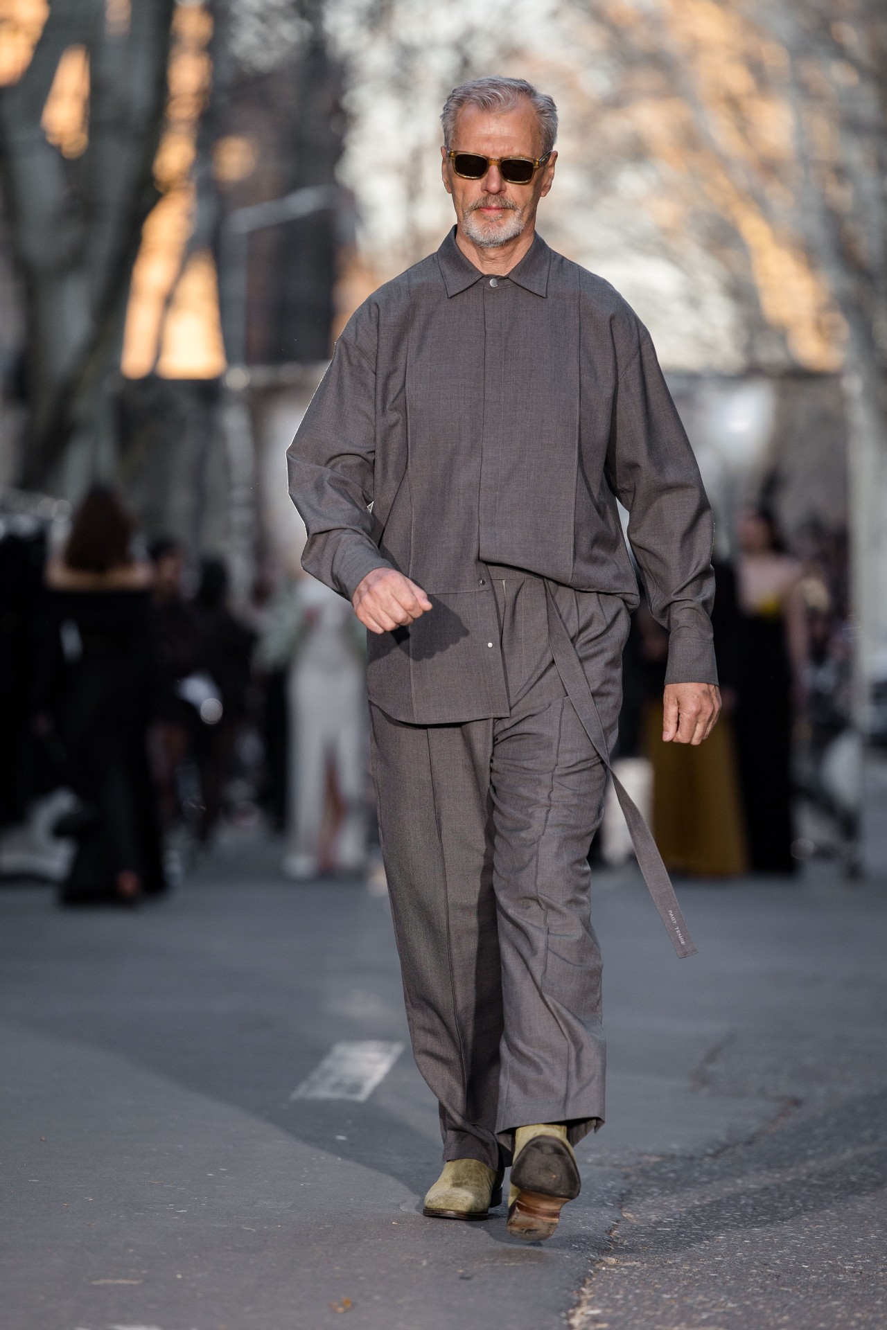 MOLDOVAN BRANDS RUNWAY — DOFAMIN SS25