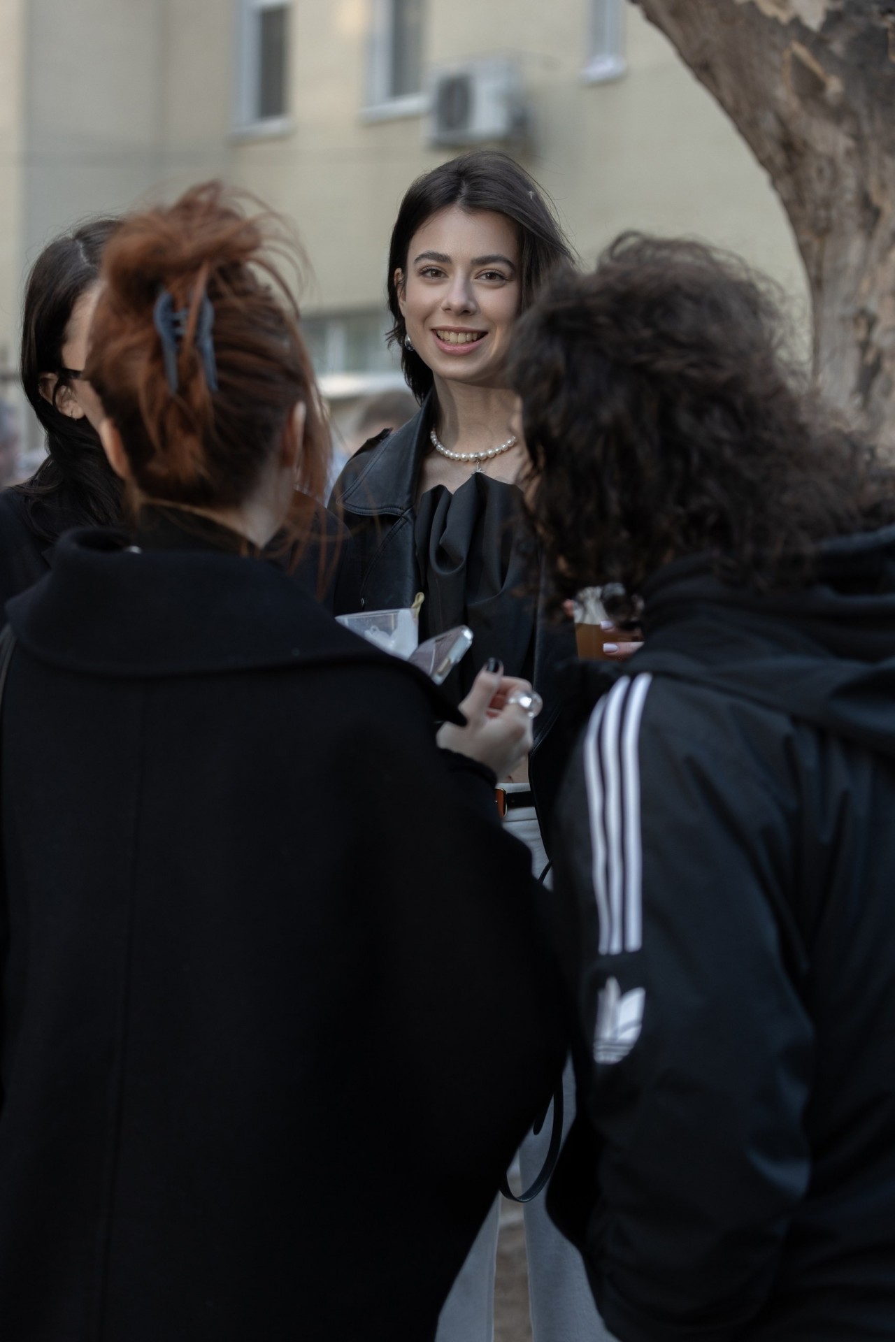 MOLDOVAN BRANDS RUNWAY — DOFAMIN SS25