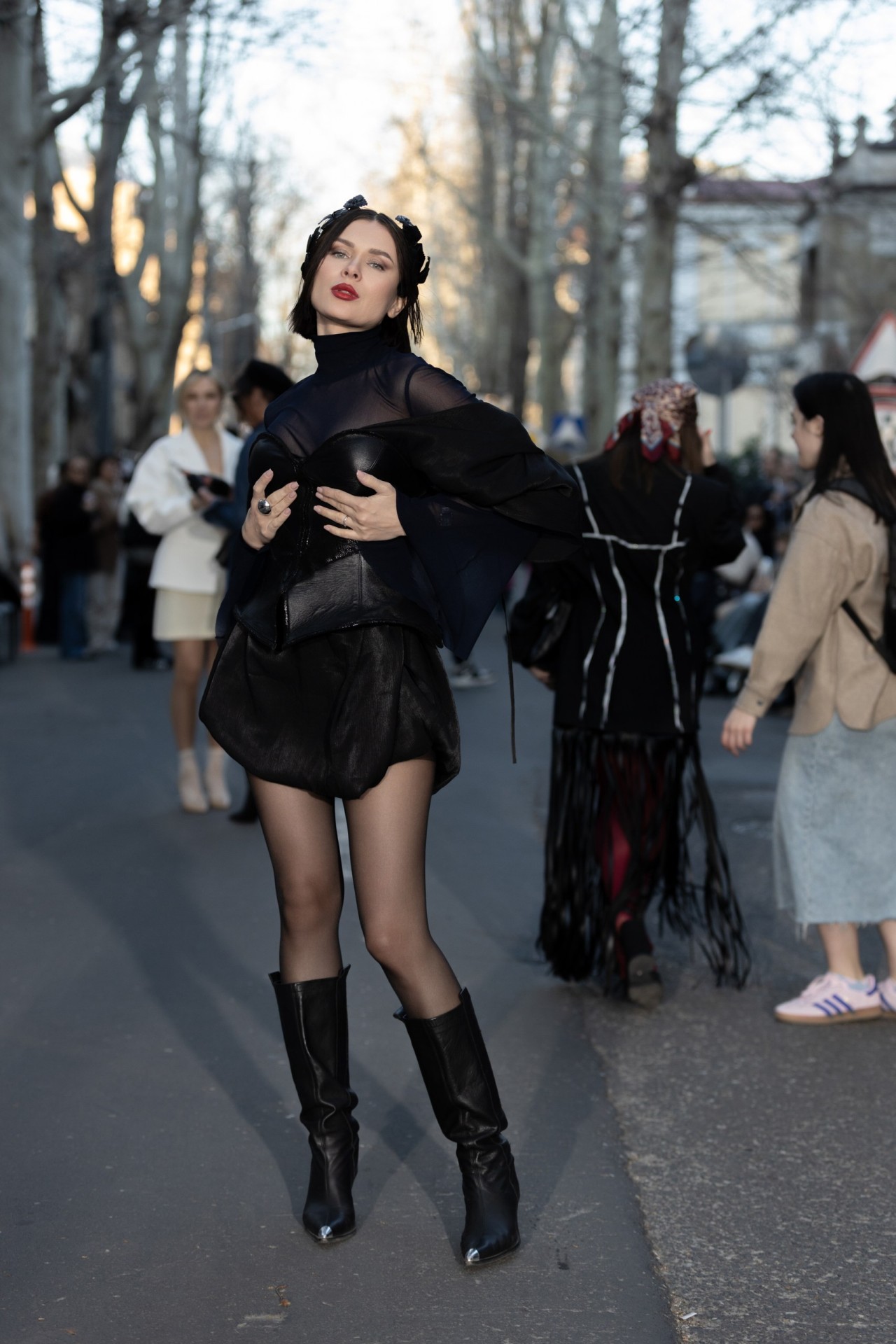 MOLDOVAN BRANDS RUNWAY — DOFAMIN SS25