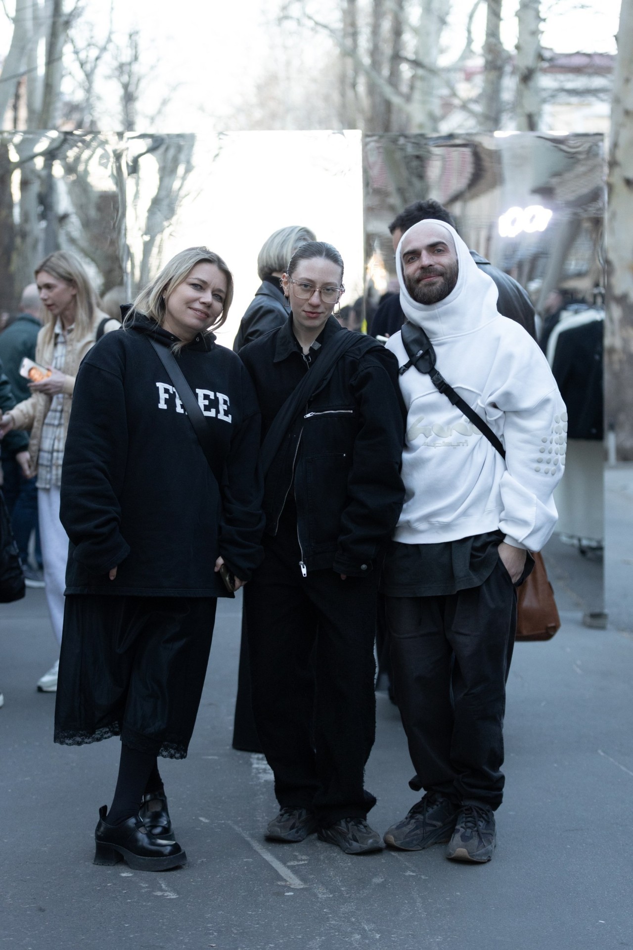 MOLDOVAN BRANDS RUNWAY — DOFAMIN SS25