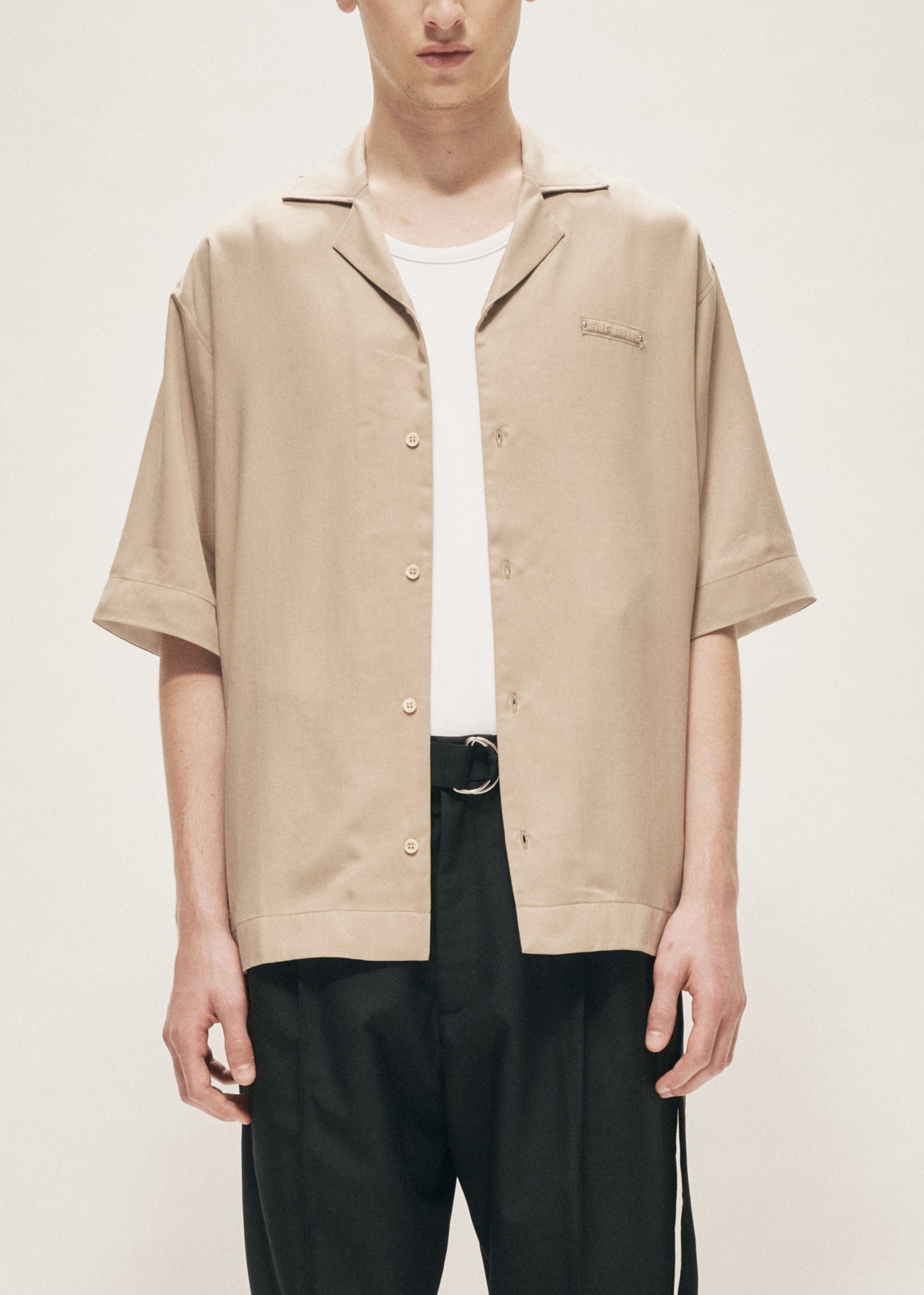 OPEN COLLAR  S/S TENCEL SHIRT LIGHT KHAKI