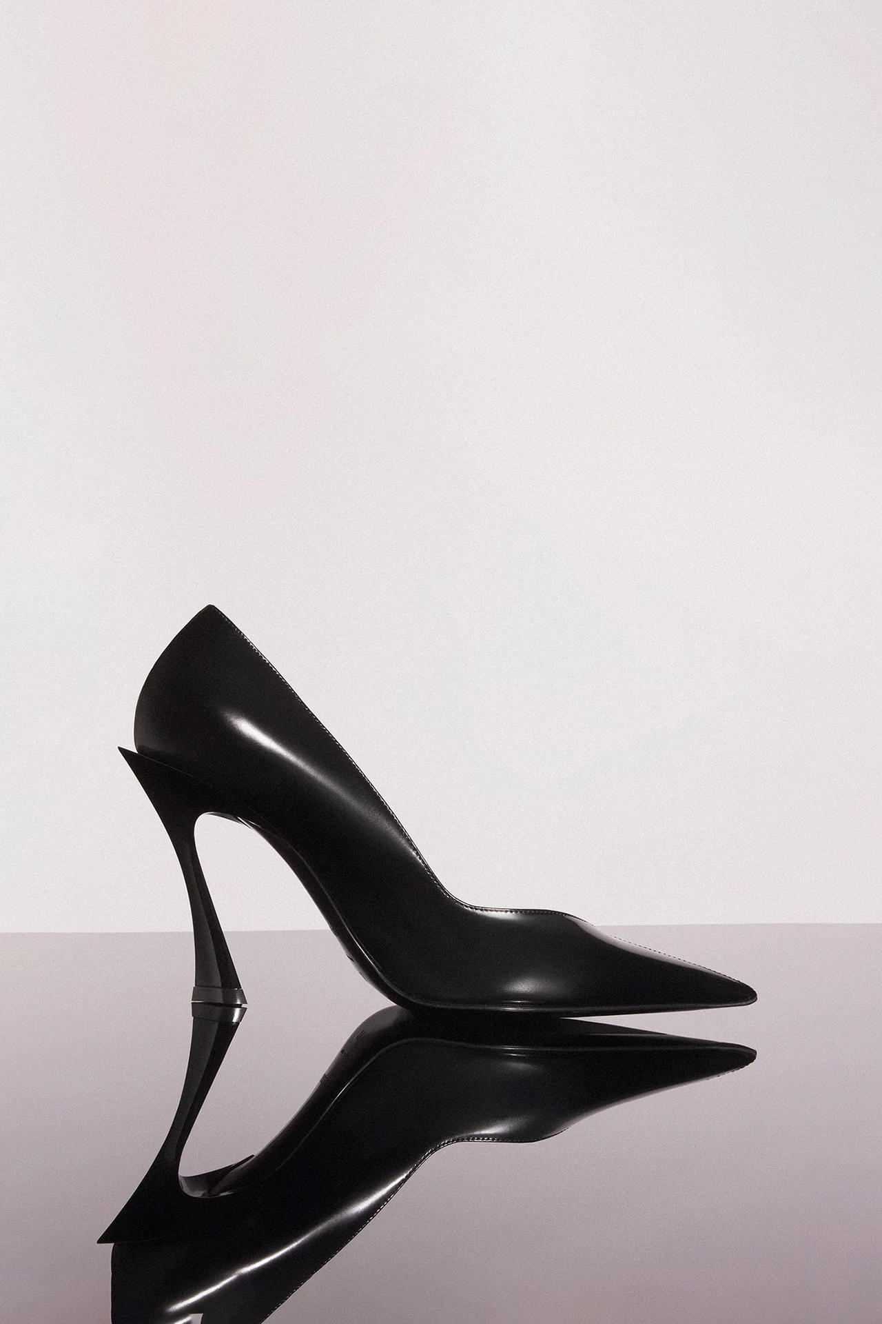 BLACK LEATHER FANG  95 PUMP