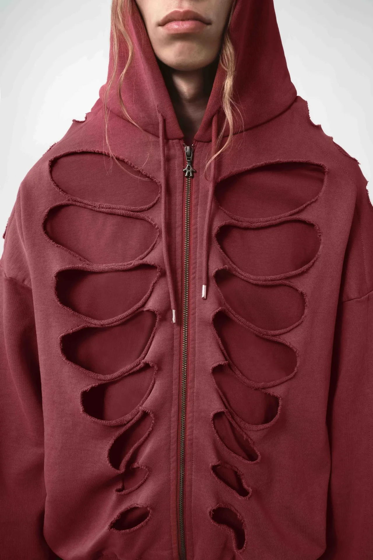 AVAVAV SHOULDERLESS HOODIE CUT- OUT RED