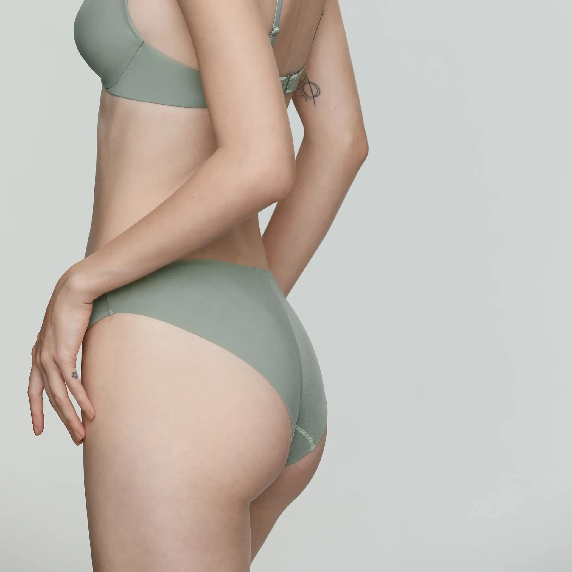 MINIMALIST BRIEFS AQUA