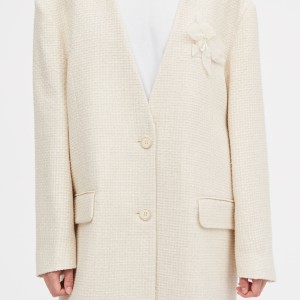 ATELIER AMANDA BROCHE IVORY QUARTZ