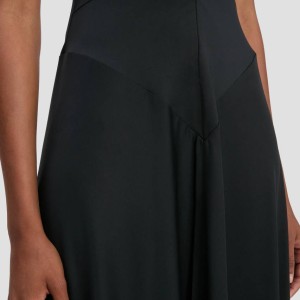 ZIPPED FRONT MIDI DRESS IN BLACK