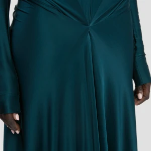 LONG SLEEVE CUT-OUT GOWN