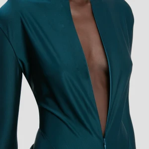 LONG SLEEVE CUT-OUT GOWN