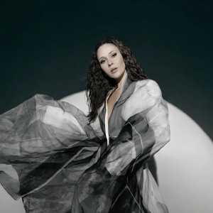 DRESS #6 IN BLACK/WHITE