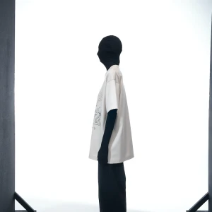 T-SHIRT “FICTIONAL REALITY”