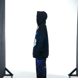 HOODIE “TEMPORARY STUFF” IN BLACK