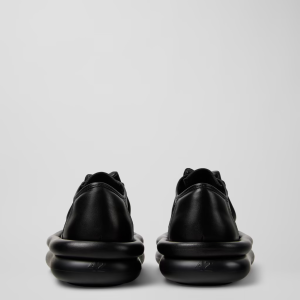 AQUA LOAFERS IN BLACK