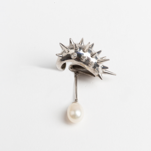 BLOWN DROP SPIKE EAR CUFF -FRESHWATER PEARL -SR.RH
