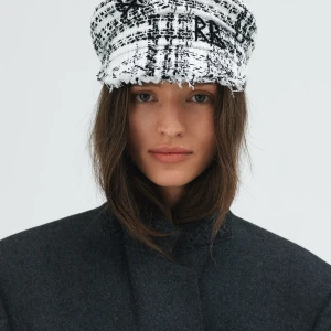 CHECK BAKER BOY CAP IN BLACK/WHITE