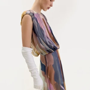 CHIFFON MIDI DRESS IN ABSTRACT PRINT