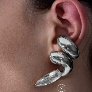 BLOWN SHARP ALIEN EAR SET IN SILVER