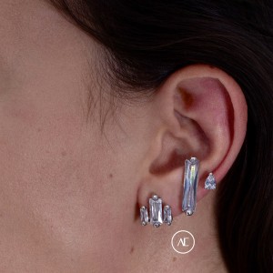 CLEAR FANTASY CRYSTALLISED EAR SET IN SILVER