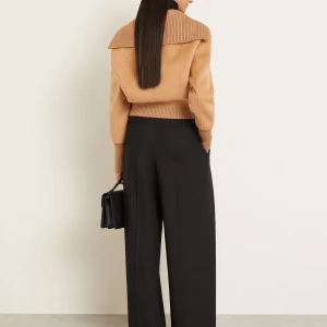 DOUBLE FACED BOMBER JACKET IN CAMEL