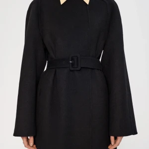 DOUBLE LONG COAT IN BLACK