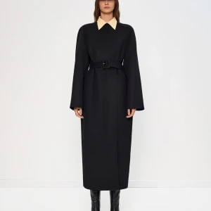 DOUBLE LONG COAT IN BLACK