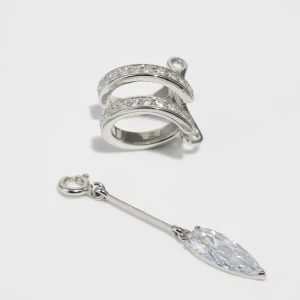 ENCRUSTED SPIRAL CLEAR DROP EAR CUFF IN SILVER 