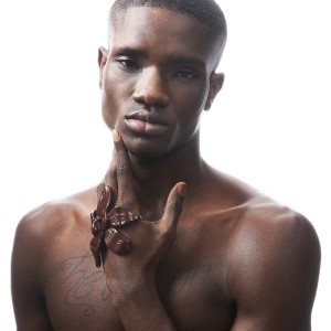 FLOWER HAND CUFFS NUDE 03