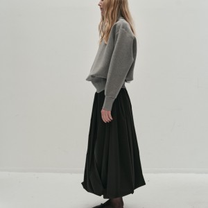 JULIET BALOON SKIRT IN BLACK