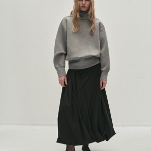 JULIET BALOON SKIRT IN BLACK